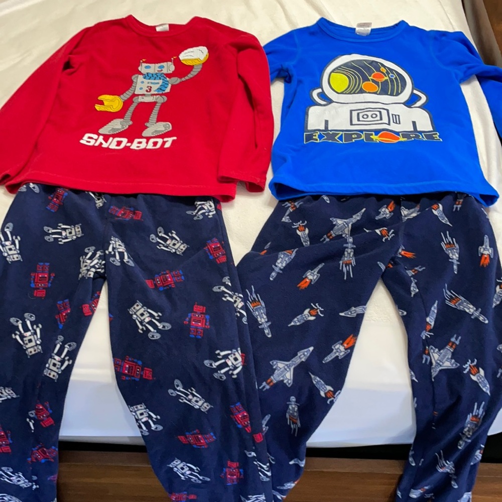 2 pair of Lands End Boys PJs
